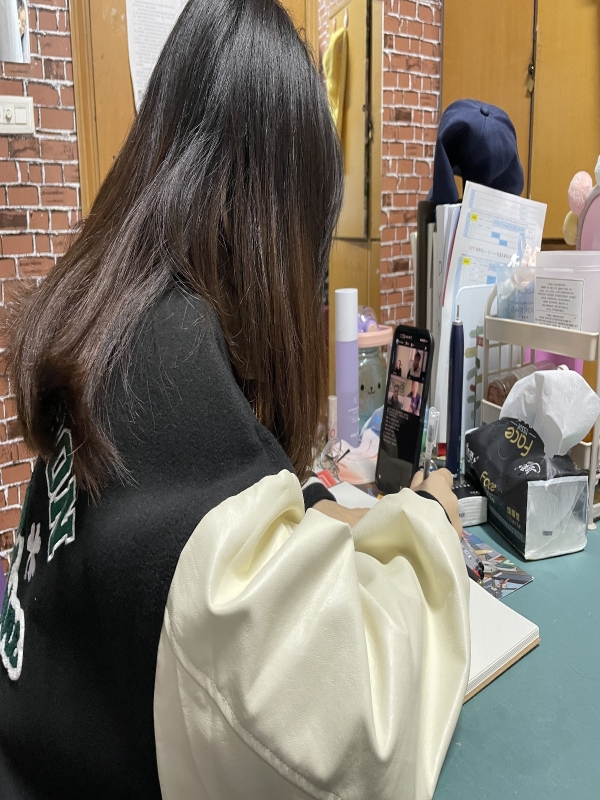 EZLg_1669363953318007884.jpg EZLg_1669363953318007884.jpg