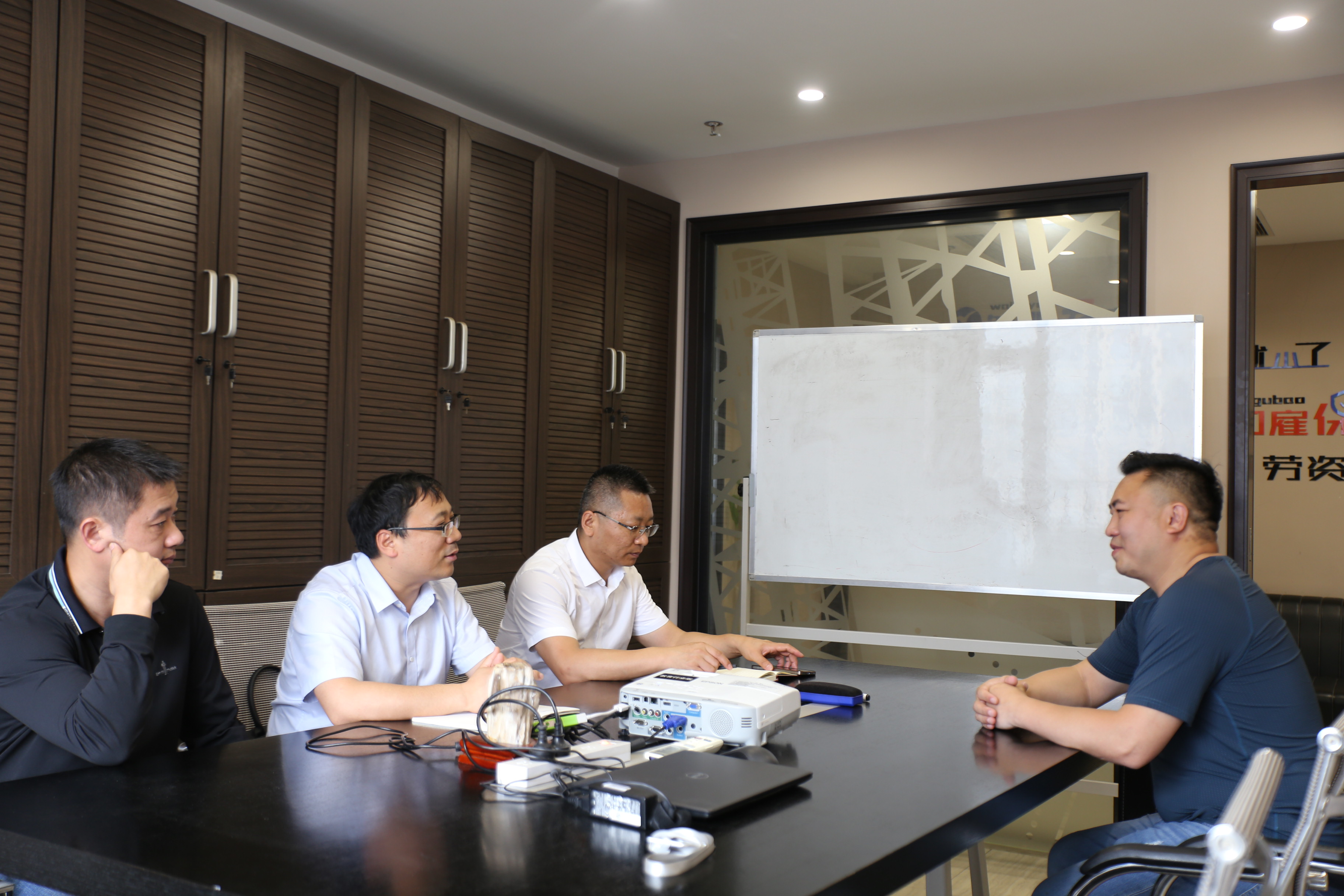 EnoN_1684659582064080334.jpg EnoN_1684659582064080334.jpg