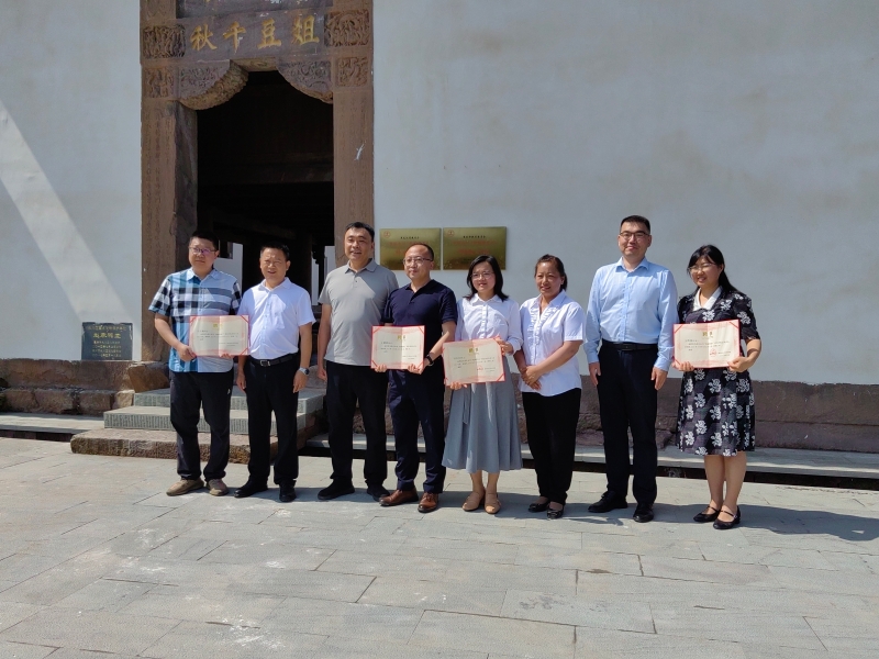 tlWm_1748696234137004432.jpg 5.jpg